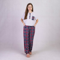 Женская летняя пижама батал футболка со штанами "Карман-серая в клетку" 52-60р.