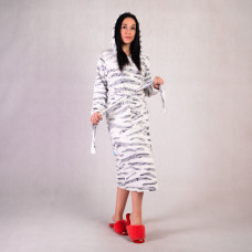 Женский длинный махровый халат "Зебра-молочн" р.46-58