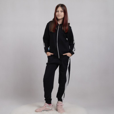 Стильный подростковый костюм на девочку черный р.36-42 